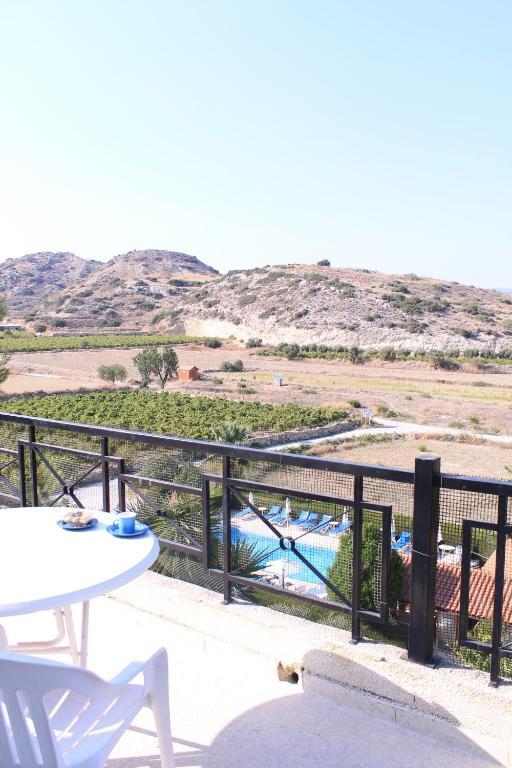 Ampelokipi Holiday Apartments Pissouri Cameră foto